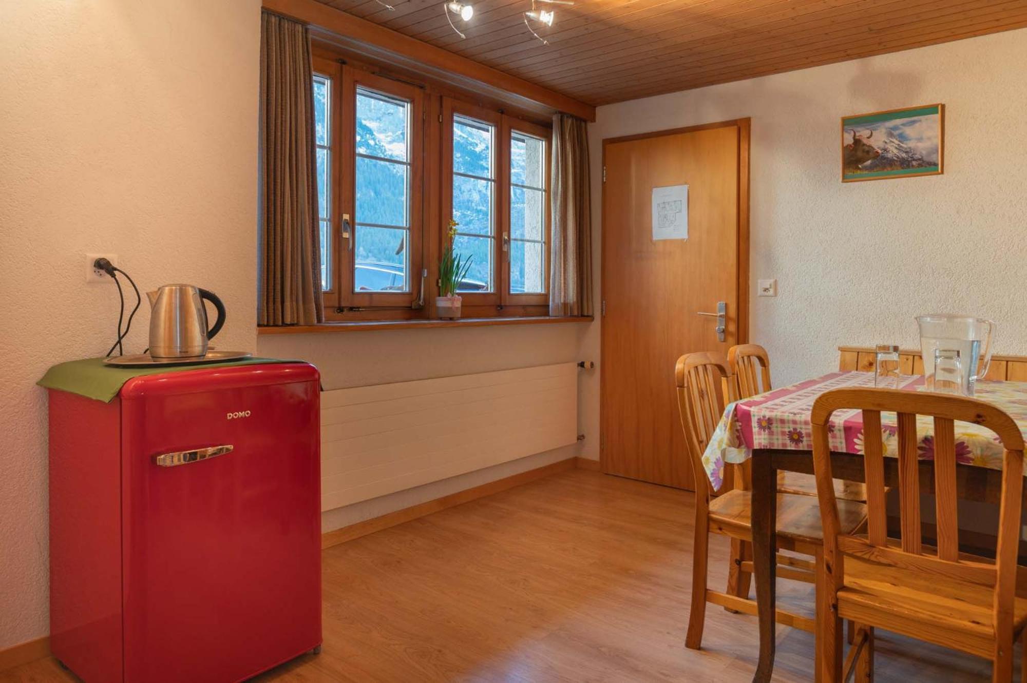 Lehmann'S Herberge Hostel Гринделвалд Екстериор снимка